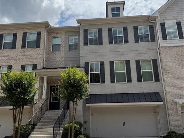 9015 Woodland Trl, Alpharetta, GA 30009