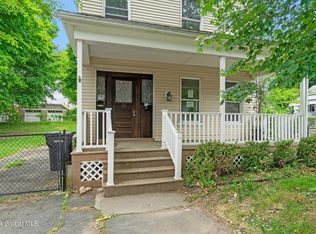179 8th Ave, Troy, NY 12180