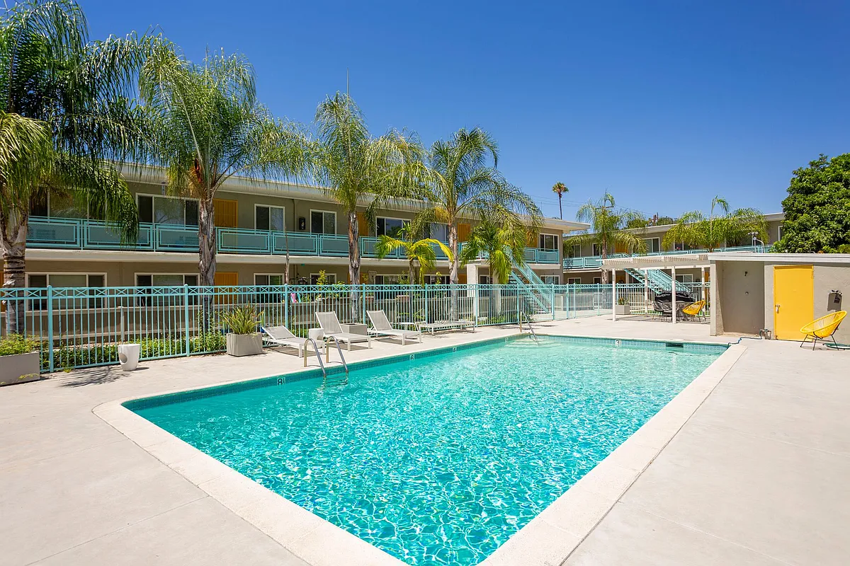 Building Photo - Grossmont Apartments