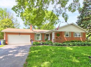 400 Cortleigh Dr, York, PA 17402