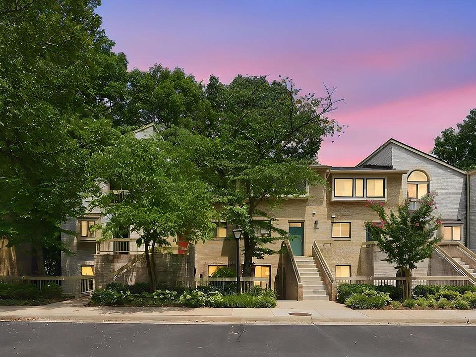1st image of 11128 Boathouse Ct #87