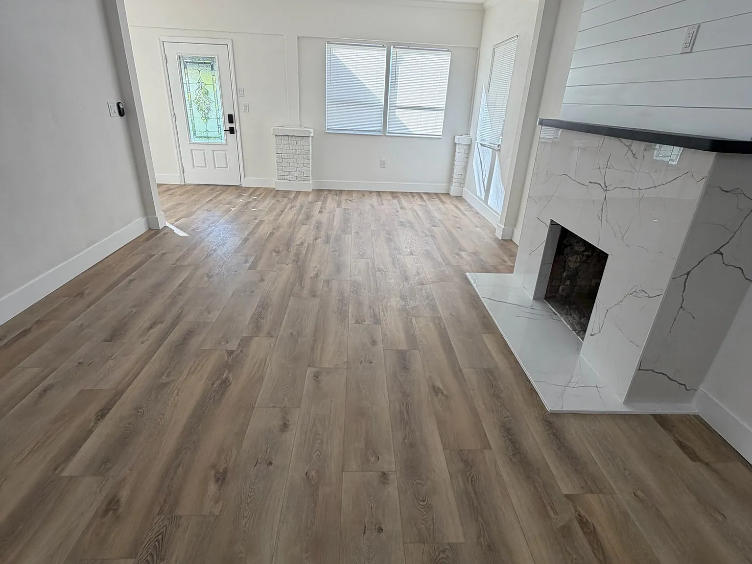 2 bed, 1300 sqft, $2,250 — Photo 3