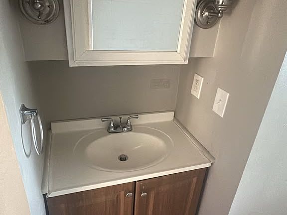 4th image of 93 Tweed St #1R