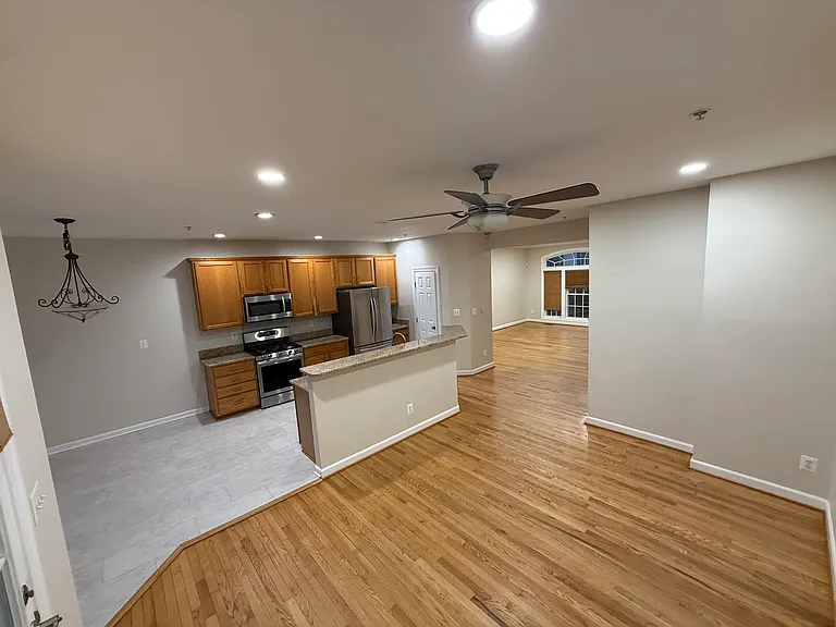10526 Abingdon Way — Photo 5