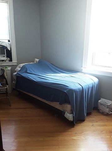 2nd image of 6428 Flushing Ave