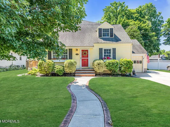 102 White Street, Shrewsbury Boro, NJ 07702