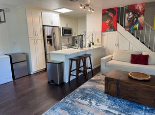 4450 Diamond St APT 3, Capitola, CA 95010