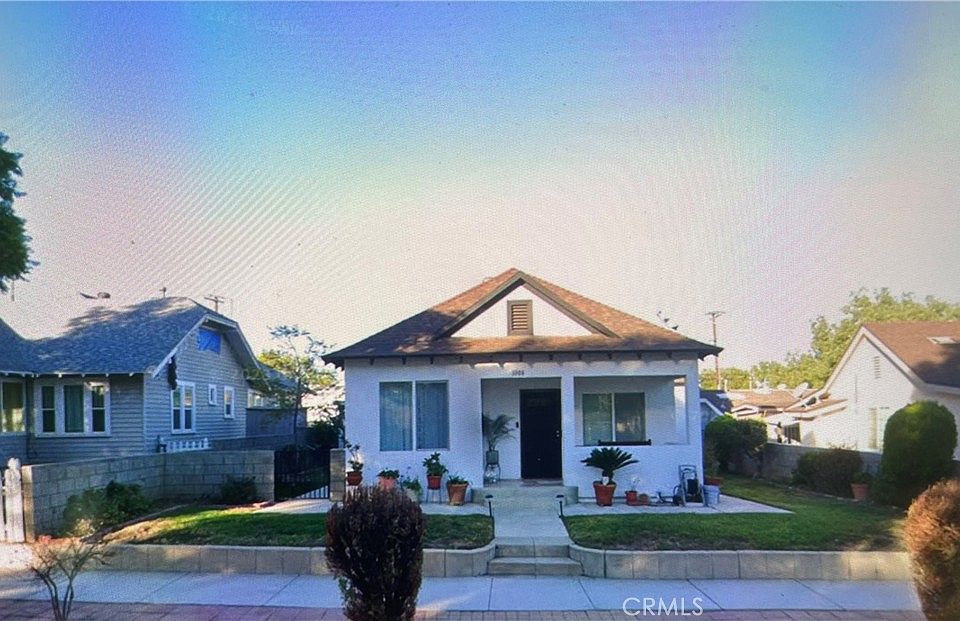 1st image of 1008 S Sheridan St