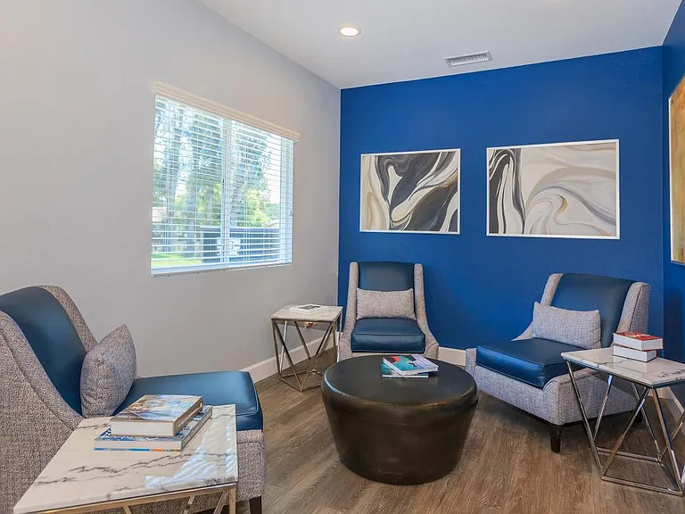Saddleback Ranch Apartments — Photo 61