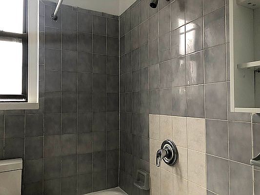 2nd image of 612 Academy St #5F