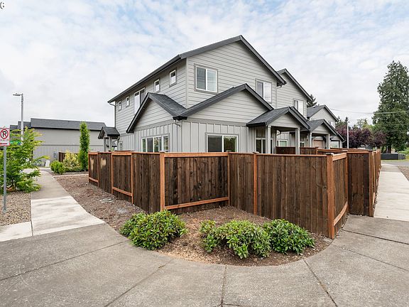 5th image of 2519 Justine Ln