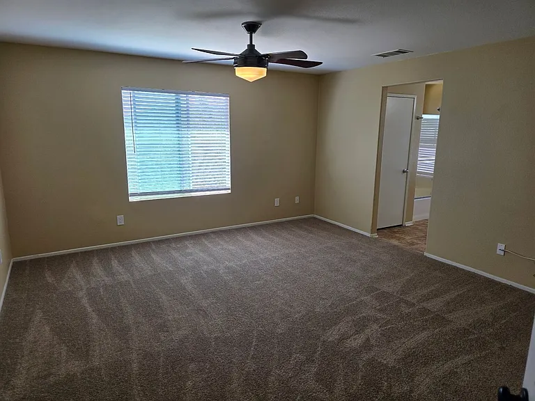 42514 Drennon Ct — Photo 11