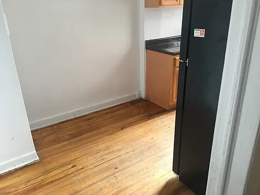 Rented by Green Isle Realty | media 10