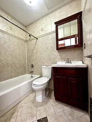 Rented by Apple Exclusive Realty Inc | media 26