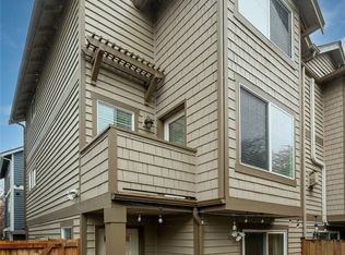 8509 Midvale Ave N APT C, Seattle, WA 98103