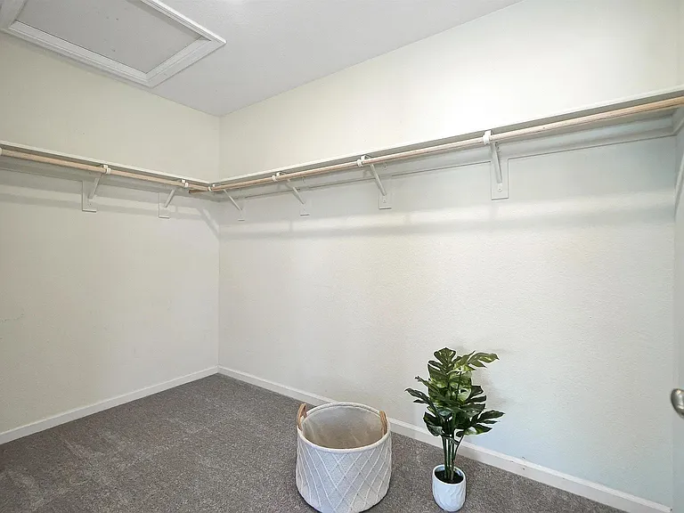 26583 Greta Ln — Photo 16