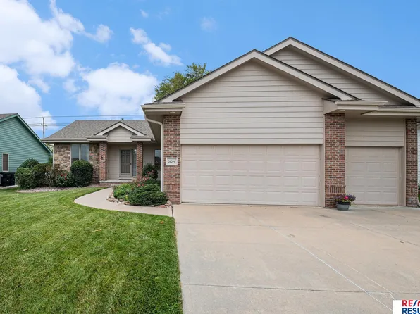 20204 Crystal Ave, Gretna, NE 68028