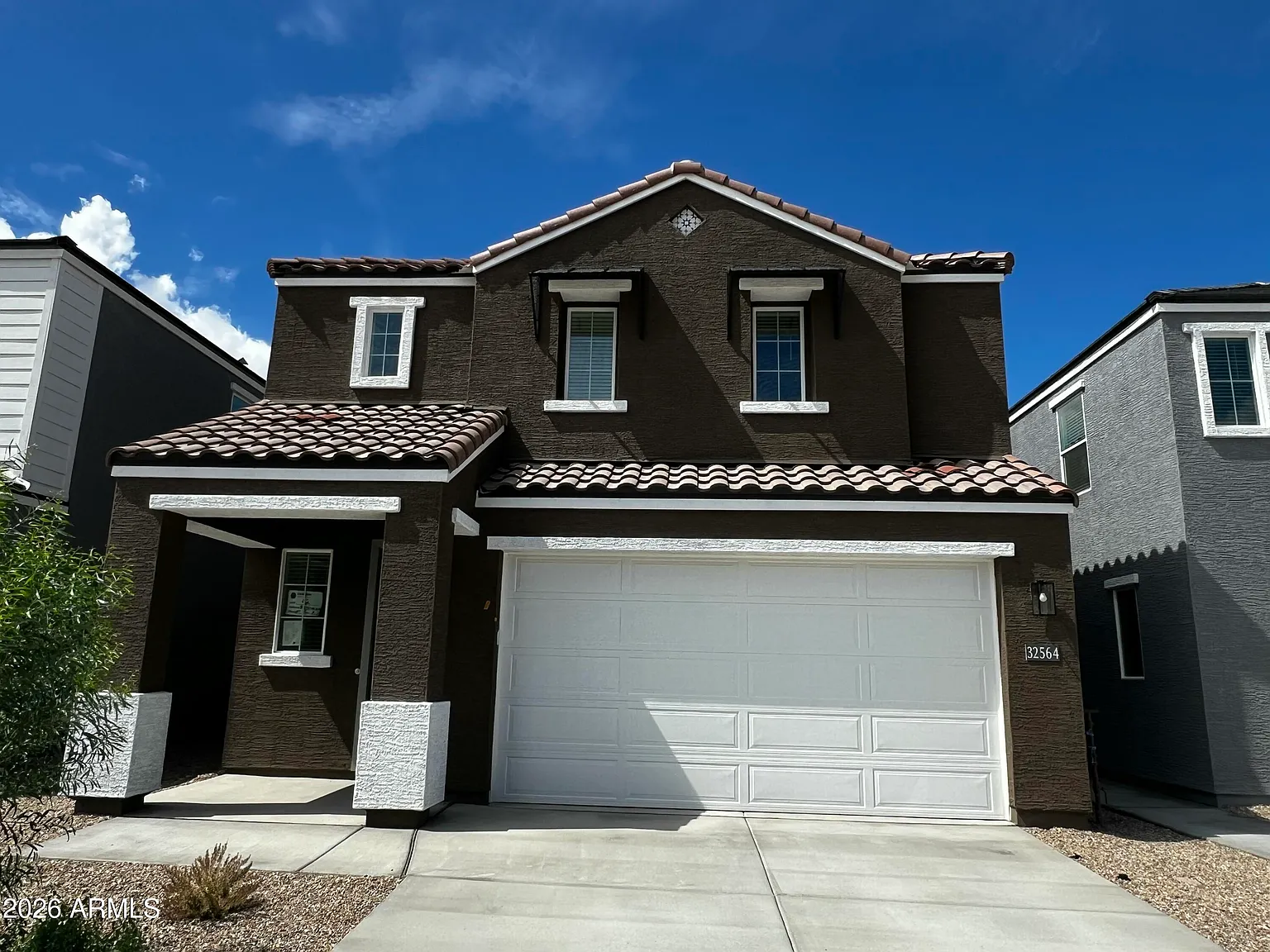 4 bed, 2.5 bath, 2047 sqft, $2,850 — Photo 1