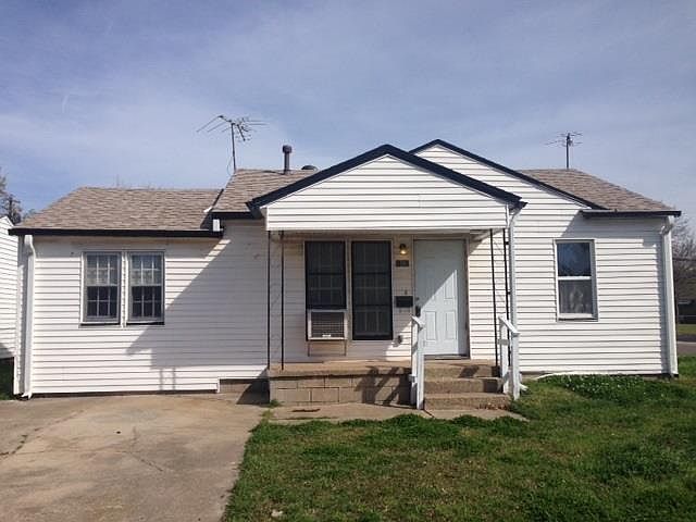 1st image of 1201 SW 48th St