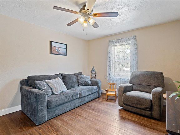 4th image of 4351 N 4th St