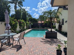 21714 San Simeon Cir, Boca Raton, FL 33433