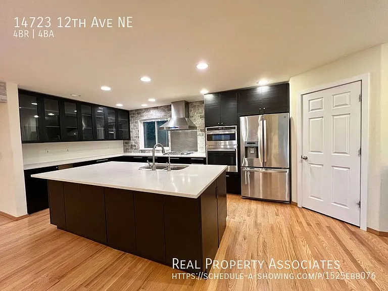 14723 12th Ave NE — Photo 3