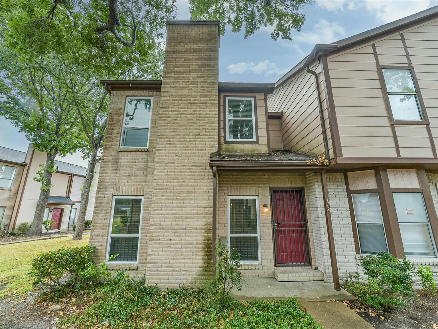 2 bed, 2.5 bath, 1136 sqft, $1,450 — Photo 4