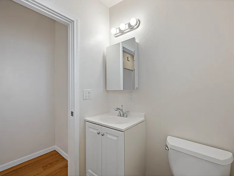 230 Sanford Ave #230 — Photo 25