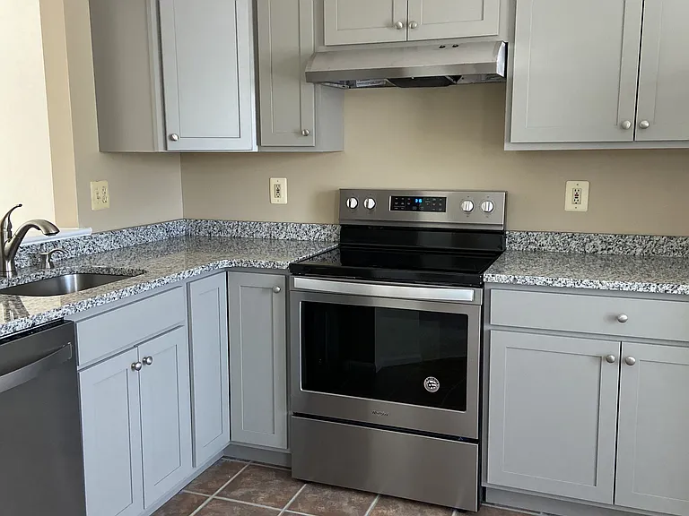 212 Mulberry Ridge Ct — Photo 7