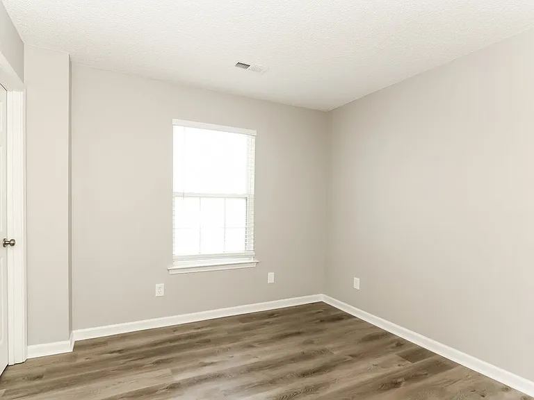 6116 Red Clover Ln — Photo 13