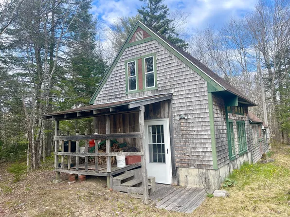12 US Route 1, Pembroke, ME 04666