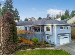 1845 SE Hancock St, Astoria, OR 97103