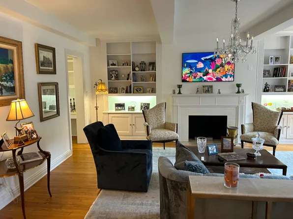 340 West 57th Street 5D image 2 of 21