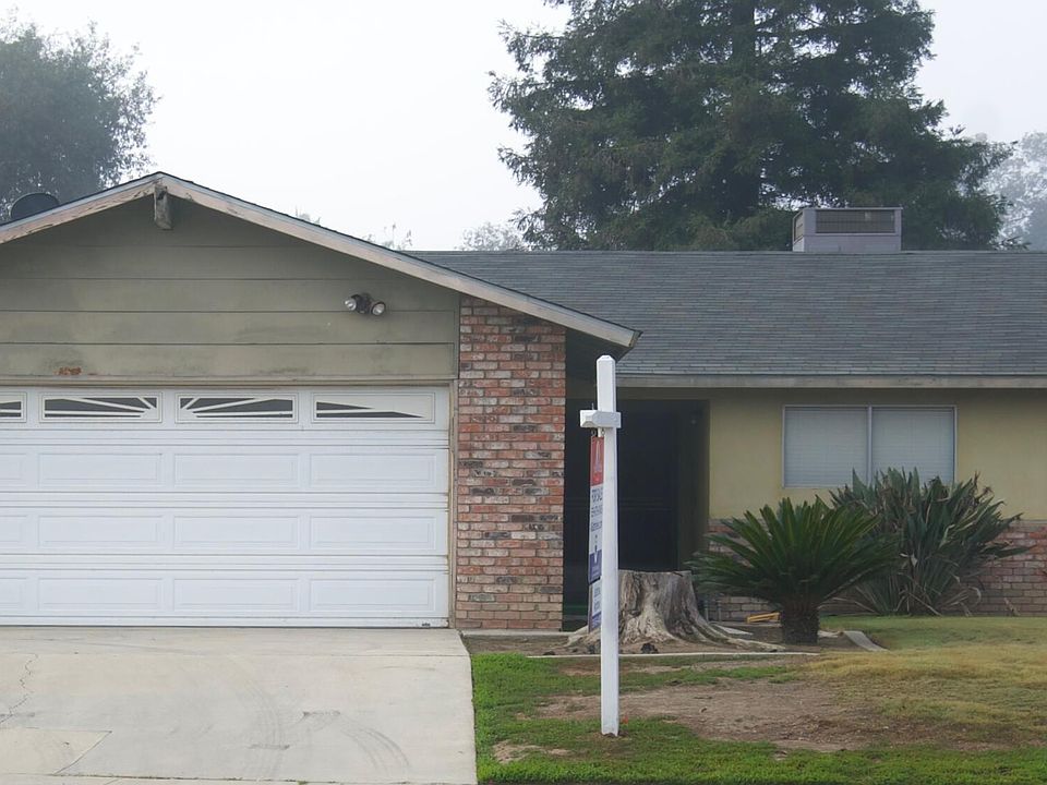1st image of 137 N Carl Dr