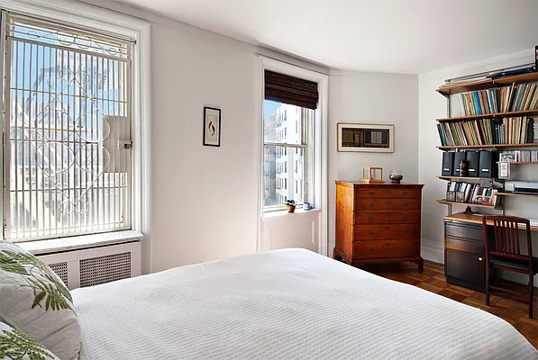 Sold by City Connections Realty | media 16