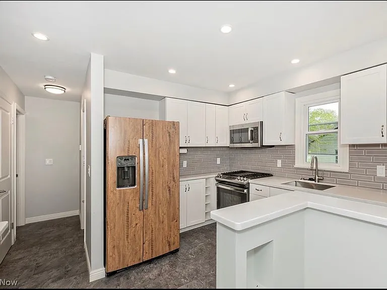 3719 Walter Rd — Photo 4