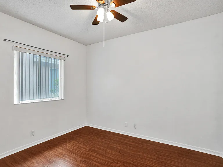 3717 Pebblebrook Mnr — Photo 38