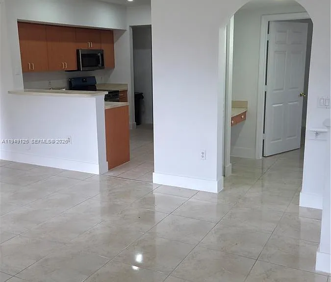 2101 Belmont Ln #2101 — Photo 6