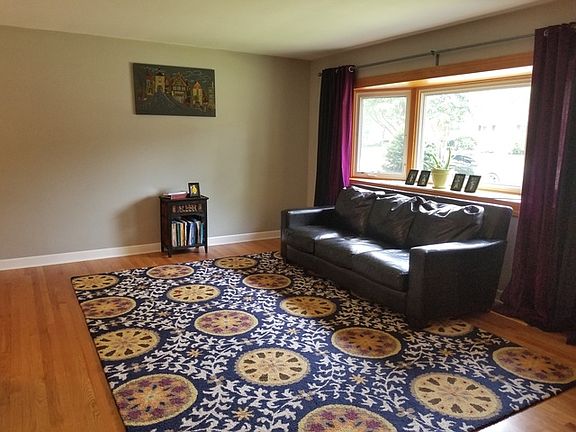 5th image of 1715 Bonita Ave