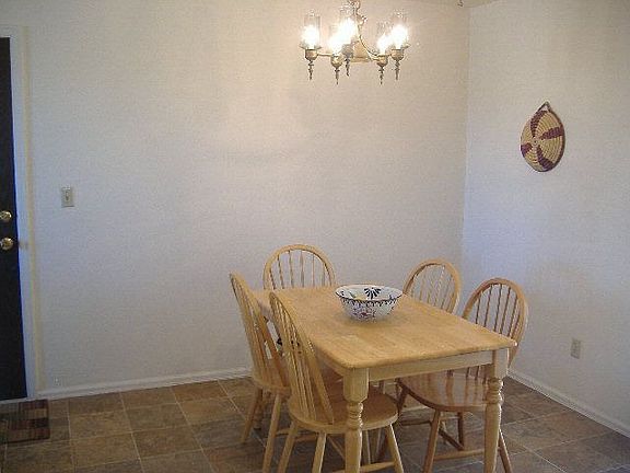 4th image of 5 Hudspeth Ln