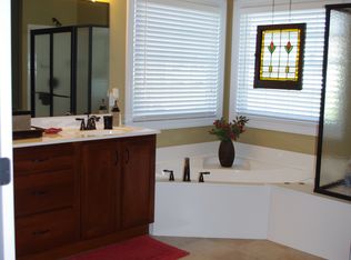 1267 Twinleaf Cir, Saint Peters, MO 63376