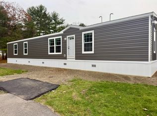 7 Nelligan Drive, Holden, ME 04429