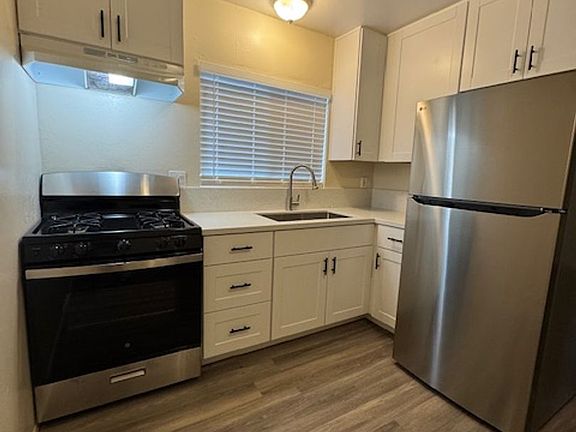 5th image of 201 S Horne St #1
