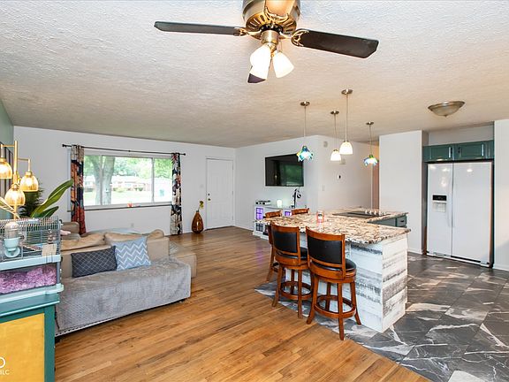 5th image of 7205 E County Road 200 N