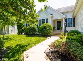 11 Rollingside Dr, Fredericksburg, VA 22406