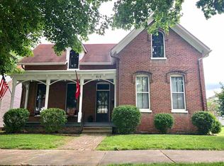 612 1st St, Henderson, KY 42420