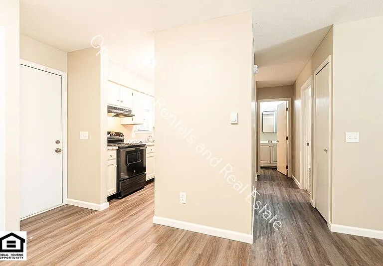 204 Autumn Hills Dr — Photo 6
