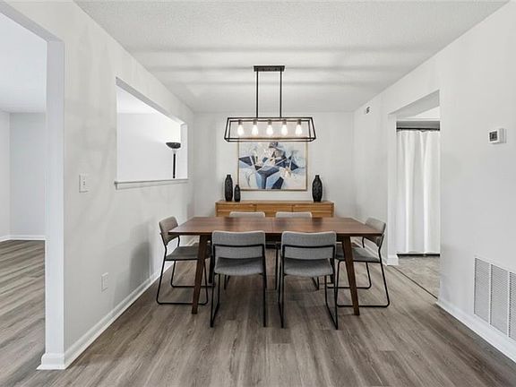 4th image of 5002 Amboy Ct