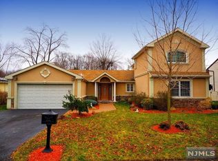 73 Pine Dr, Emerson, NJ 07630