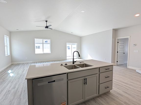 4th image of 1720 Caliper Way